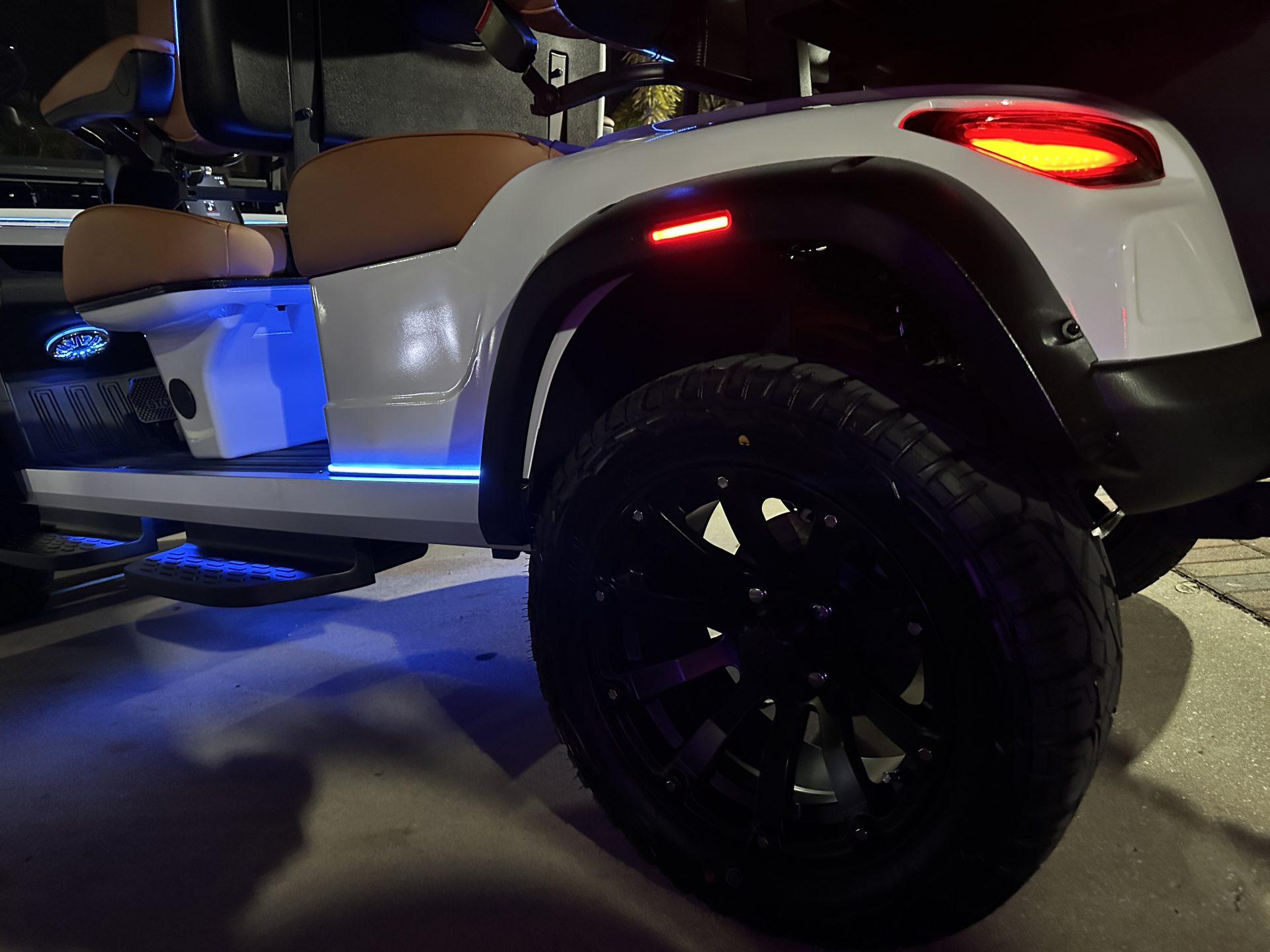 
								2026 Conquest Carts Model S6 full									
