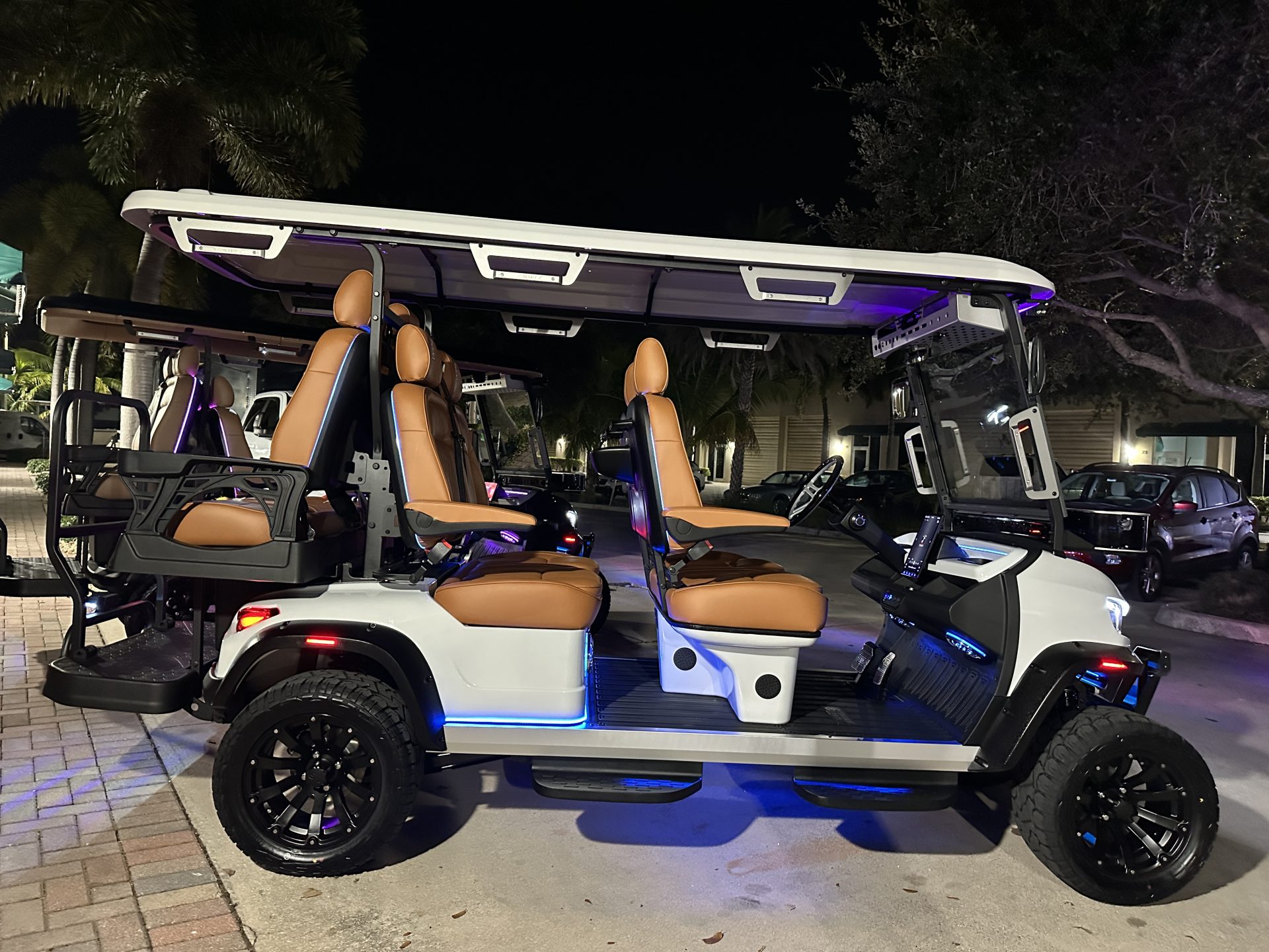 
								2026 Conquest Carts Model S6 full									