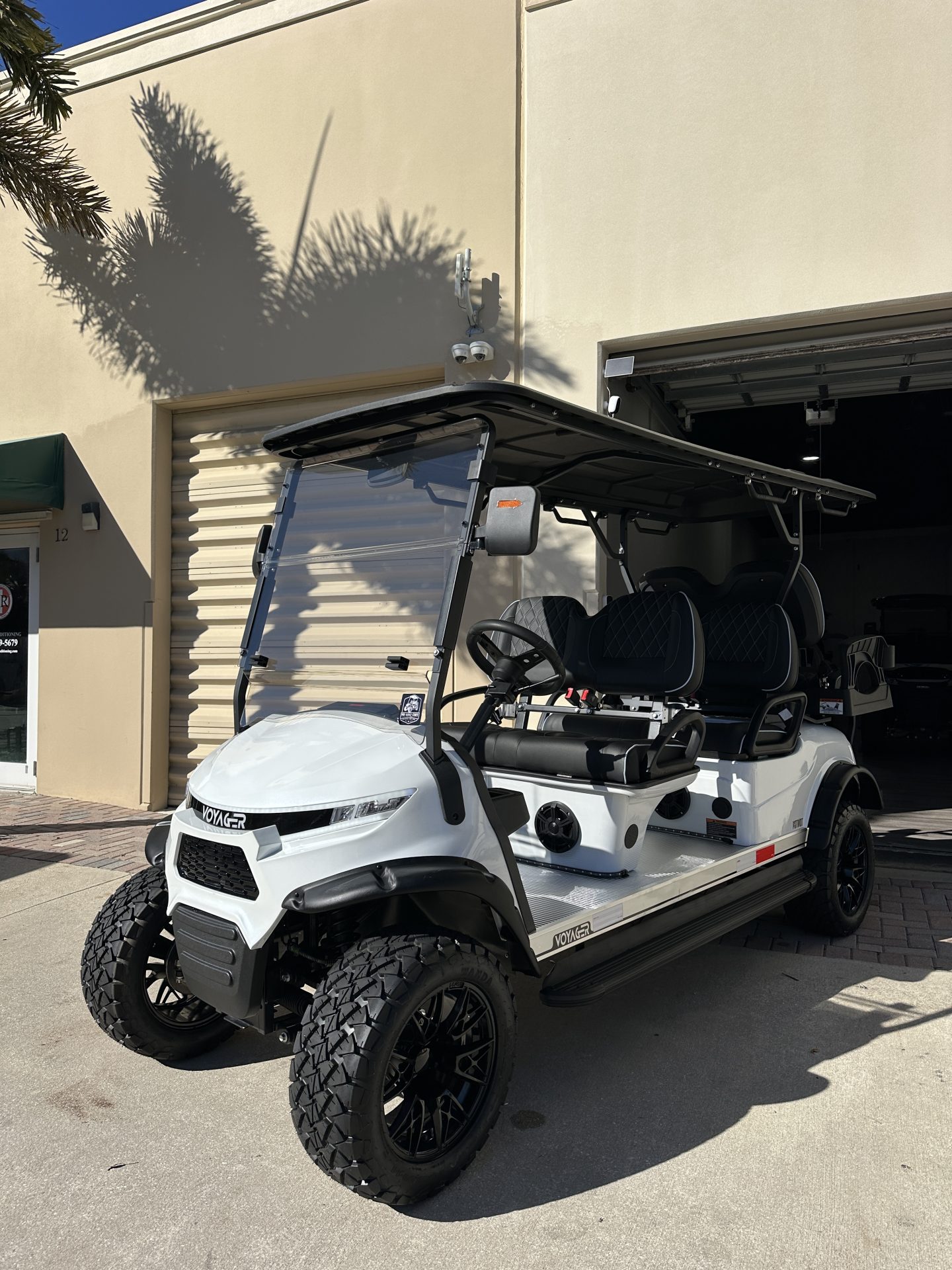 
								2026 Voyager EV Patriot full									