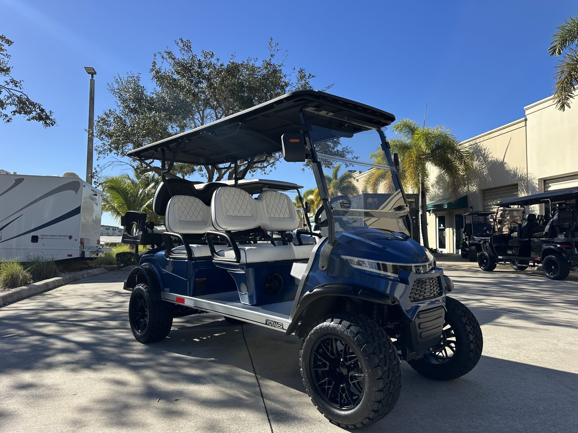 
								2026 Voyager EV Patriot full									